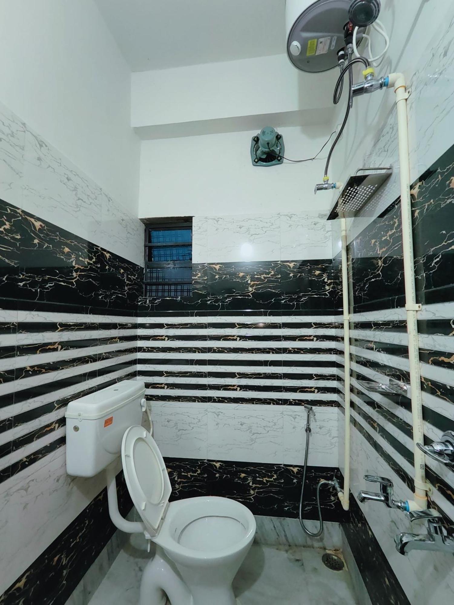 Gulab Lodge Siliguri Dış mekan fotoğraf